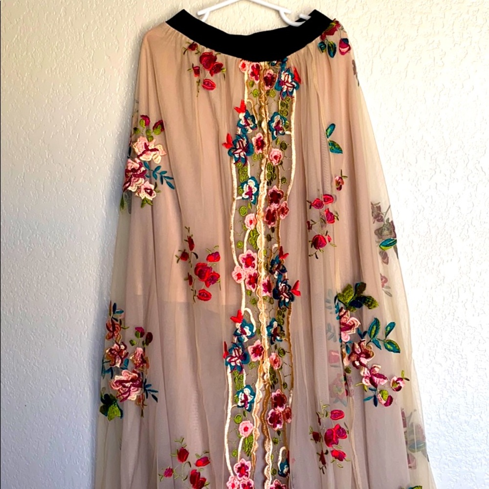 Gimmicks maxi skirt